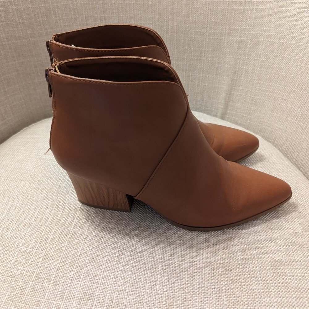 Qupid Cognac Pointed Booties Size 8.5 - image 5